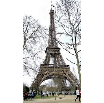 法国巴黎100多年历史 埃菲尔铁塔