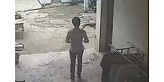 【拍客】监拍摄猥琐男偷女人胸衣