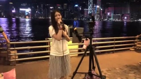 流浪歌手码头翻唱薛之谦的演员最好听的女声版