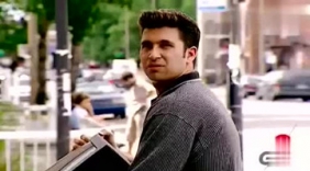 商场内恶搞路人，这是要吓死人的节奏啊！真是太会玩了