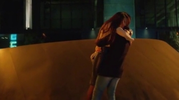 剩者为王-4舒淇彭于晏街头拥吻 高潮点 CUT 5