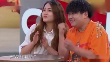 中国好声音：农村小伙子一开口，导师集体四转，高手在民间！