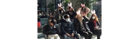 【拍客】超萌超有爱！平安扮兔，机场萌翻！