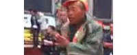 清洁工老大爷表演鬼步神技