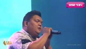 马来西亚选手男声女声一人演唱《凉凉》，一开口台下疯狂了