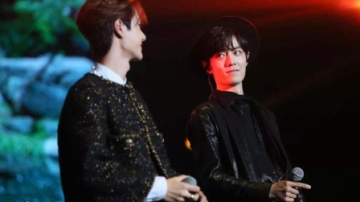 肖战终于逆袭了！联手王一博嗨唱《无羁》，这组CP真是帅炸了！