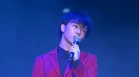 华晨宇翻唱孙燕姿的《天黑黑》男声版太有感觉了