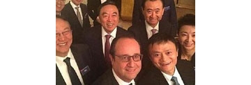 【拍客】法国总统访华 与马云等中国富豪玩儿自拍