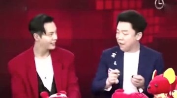 陈伟霆为什么扯掉公仔的标签？有粉丝给出了真相