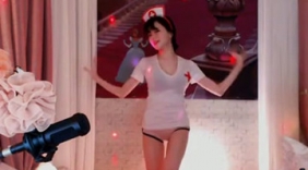 美女热舞，牛奶护士