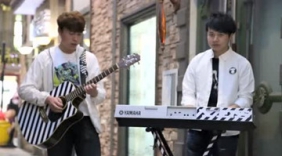 YES组合默契开唱，实力撩妹