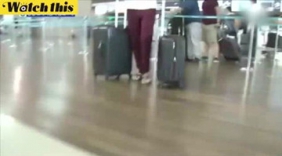 保洁员垃圾桶内发现大量金块 失主：主动丢的