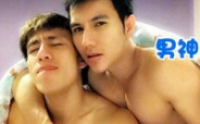 阳光男孩八块腹肌人鱼线互摸