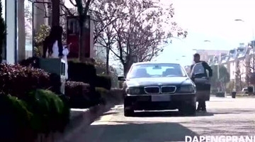 富二代假装明星恶搞拜金女