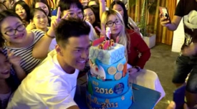 大白杨变大黑杨！孙杨备战训练晒黑惹人疼