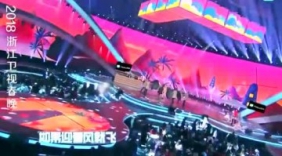 张俪唱《远走高飞》意外的好听啊！女声太甜了！