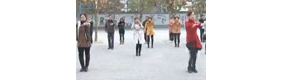 【拍客】周口师生集体跳“骑马舞”