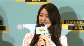 雪炫疑被P图陷照片风波 公司发声：绝不从宽处理