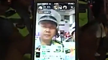 武汉交警首次视频直播 查酒驾获市民大赞