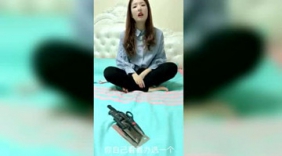 最狠恶搞暴力女友，苹果X里暗藏玄机，哈哈哈