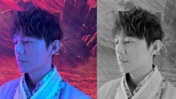 何炅深夜晒帅气古风自拍 网友：永远十八岁