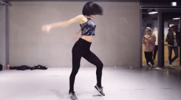 童颜炫舞团大长腿迷死人