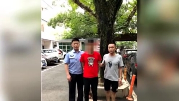 逃犯千里赴周杰伦演唱会被抓 央求民警先看完