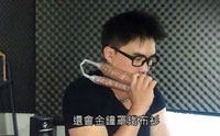 【拍客】宅男另类演绎周杰伦《双截棍》抒情版！