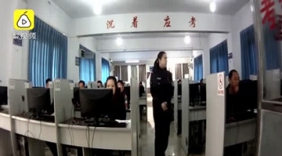 五旬大叔考科目一太紧张 血压飙升昏倒在考场