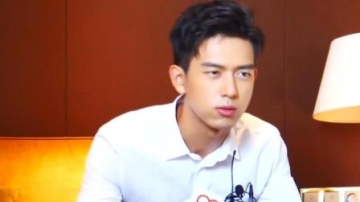 《河神2》临近开拍换男主, 李现换成了金世佳, 原因让网友心疼