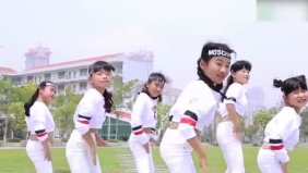 HEY GIRL少女舞团首支舞蹈MV《Somehow》小美女们好可爱