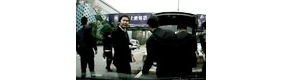 【拍客】一辆斯柯达装了9个人，你相信吗？