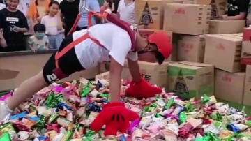 高手在民间：小哥哥这是要给年轻的老板上一课，这技术太厉害了！