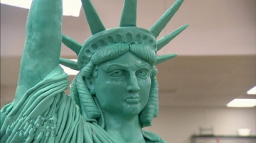 牛人奇思妙想，蛋糕制作一座高5米自由女神像，成品太逼真了！