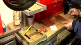 看国外牛人如何修复一把废弃10年的刀具