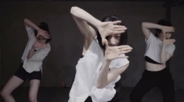 女神携天蝎神气帅酷编舞