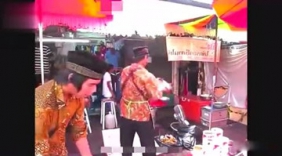 各路牛人表演看家绝活，开挂的人生不需要解释！