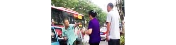 【拍客】出租车司机拒载还威胁辱骂乘客