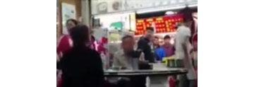 【拍客】陆客在台用餐遭老板呵斥：强国人有什么了不起