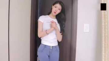 韩国Vlog：美女紧身牛仔裤搭配白色T恤，显身材，很靓丽