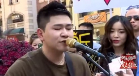 一首《崇拜》嗓音媲美林俊杰