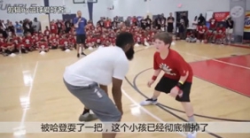 NBA球星被打断牙瞬间 