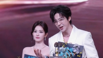 微博年度受欢迎演员：白鹿、刘宇宁