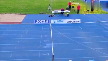 谢震业百米跑出9秒97 刷新黄种人纪录!