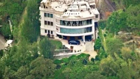 李嘉诚豪宅曝光 果然霸气戒备严森挖地道都进不去