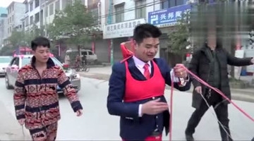 恶搞结婚被打