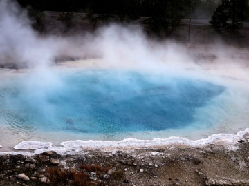 海外旅游: 美国黄石公园 五彩池