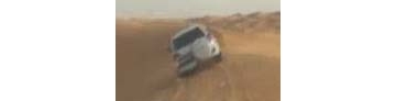 【拍客】实拍惊险而又刺激的迪拜沙漠飚车
