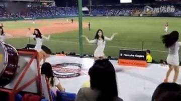 韩国美女热舞 美女拉拉队热舞