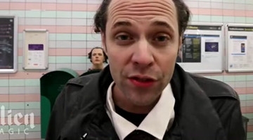 国外无头骑士 恶搞路人